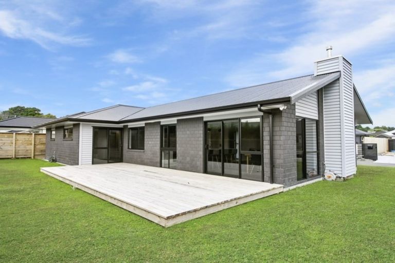 Photo of property in 6 Terli Way, Glen Avon, New Plymouth, 4312