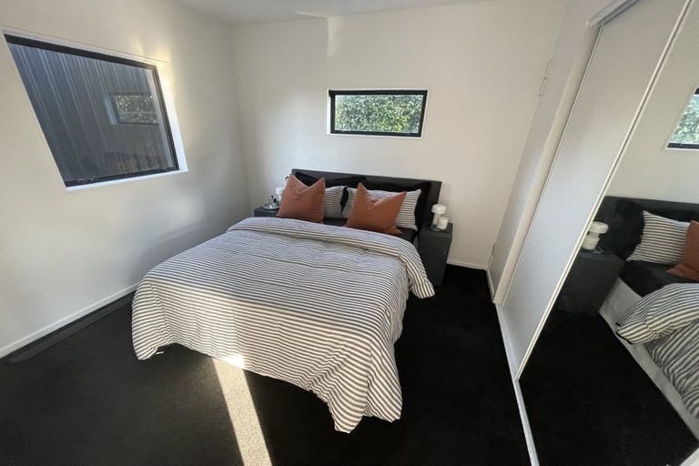 Photo of property in 4 Halyard Place, Te Atatu Peninsula, Auckland, 0610