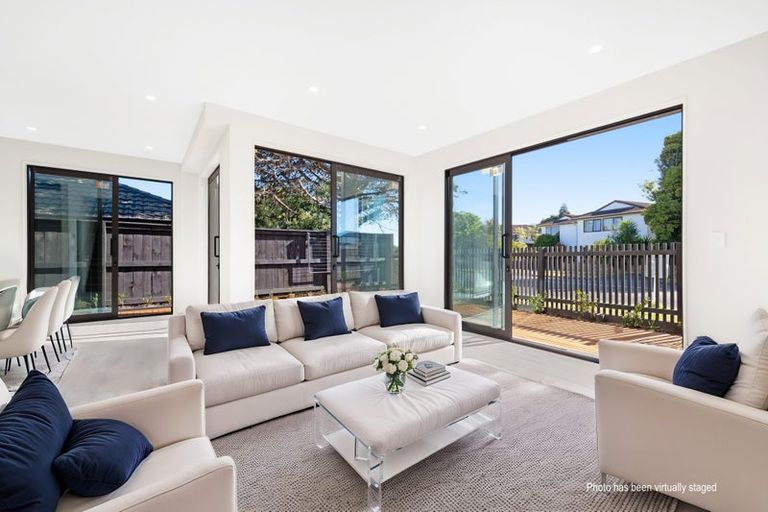 Photo of property in 61a Marendellas Drive, Bucklands Beach, Auckland, 2014