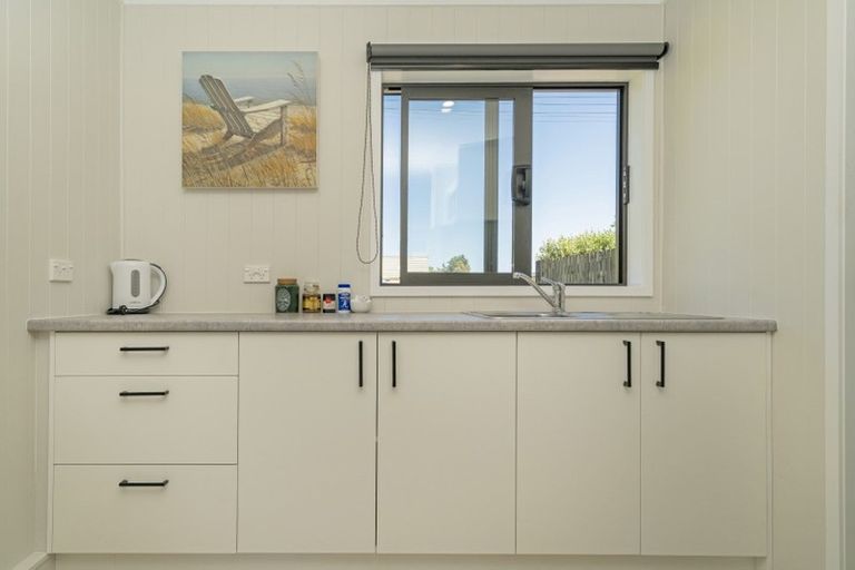 Photo of property in 13 Albert Street, Whitianga, 3510