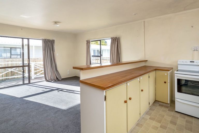 Photo of property in 13a Dixon Street, Carterton, 5713