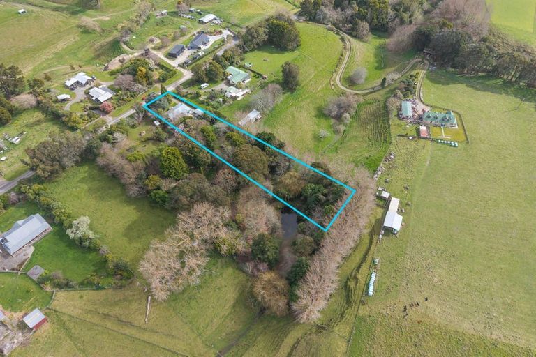 Photo of property in 86 Lindsay Road, Levin, 5510