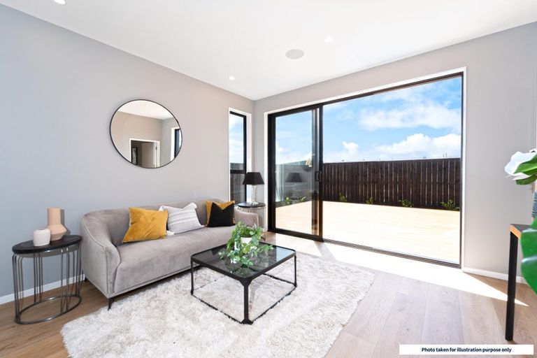 Photo of property in 3 Riroriro Road, Hobsonville, Auckland, 0616