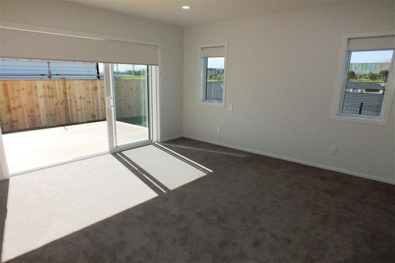 Photo of property in 31 Walsh Road, Papakura, 2110
