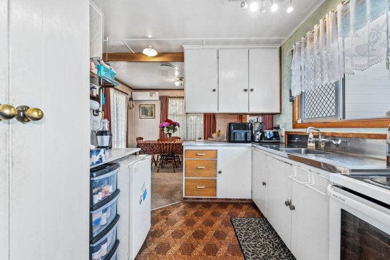 Photo of property in 41 Aotea Crescent, Tokoroa, 3420