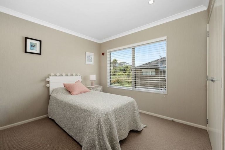 Photo of property in 7 Fennell Crescent, Silverdale, 0932