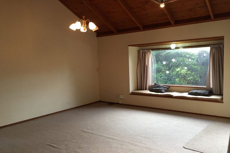 Photo of property in 163 Browns Bay Road, Browns Bay, Auckland, 0630