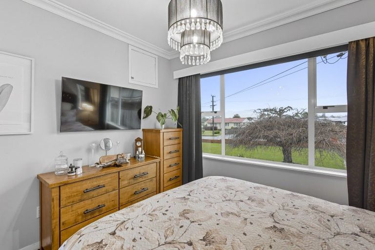 Photo of property in 127 Winchester Street, Levin, 5510