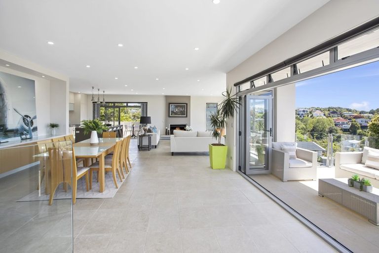 Photo of property in 95b Braemar Road, Castor Bay, Auckland, 0620