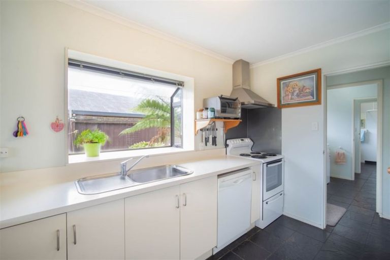 Photo of property in 20 Kowhai Avenue, Rangiora, 7400