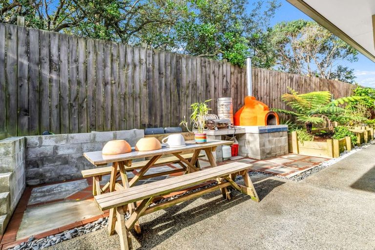 Photo of property in 32 Keepers Drive, Gulf Harbour, Whangaparaoa, 0930