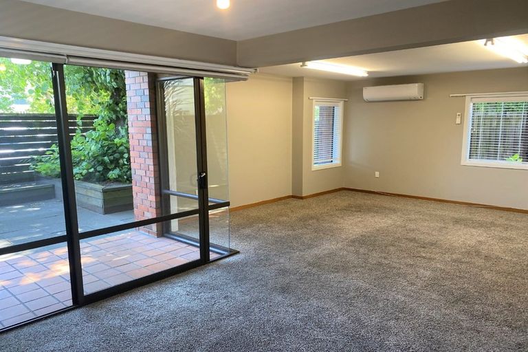Photo of property in 22 Cashel Street, Christchurch Central, Christchurch, 8013