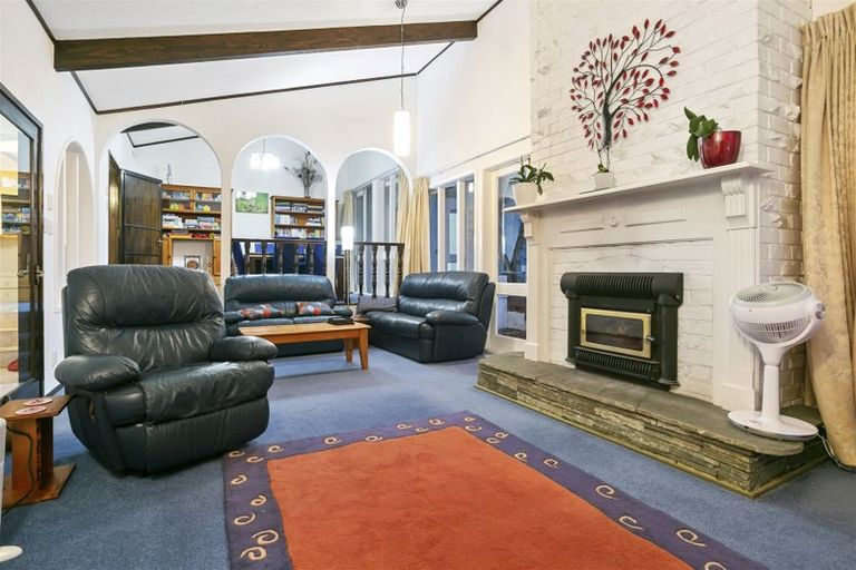 Photo of property in 108 Kowhai Road, Campbells Bay, Auckland, 0630