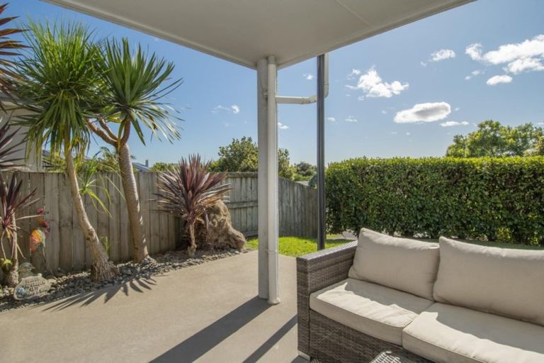 Photo of property in 26 Waipuna Grove, Welcome Bay, Tauranga, 3112