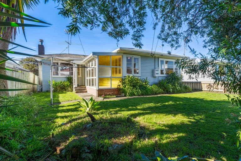 Photo of property in 17 Ranum Road, Papatoetoe, Auckland, 2025