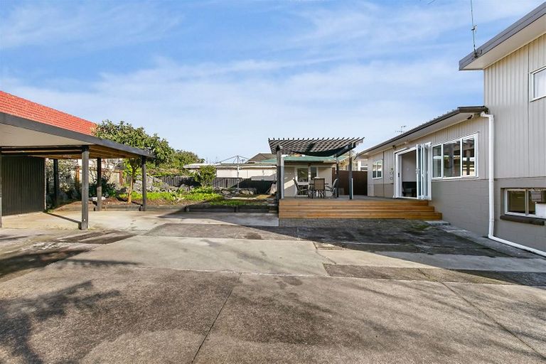 Photo of property in 256a Bucklands Beach Road, Bucklands Beach, Auckland, 2012