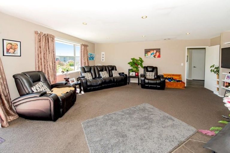 Photo of property in 3 Showground Place, Leeston, 7632