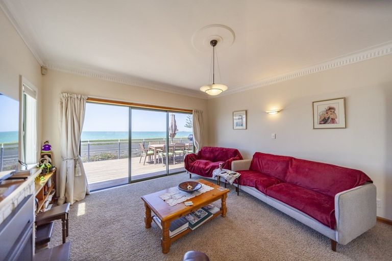 Photo of property in 82 The Esplanade, Westshore, Napier, 4110