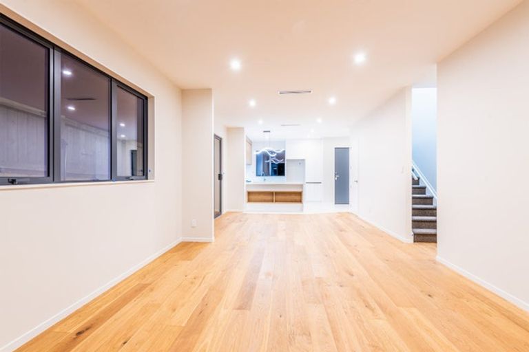 Photo of property in 136 Ninth View Avenue, Beachlands, Auckland, 2018