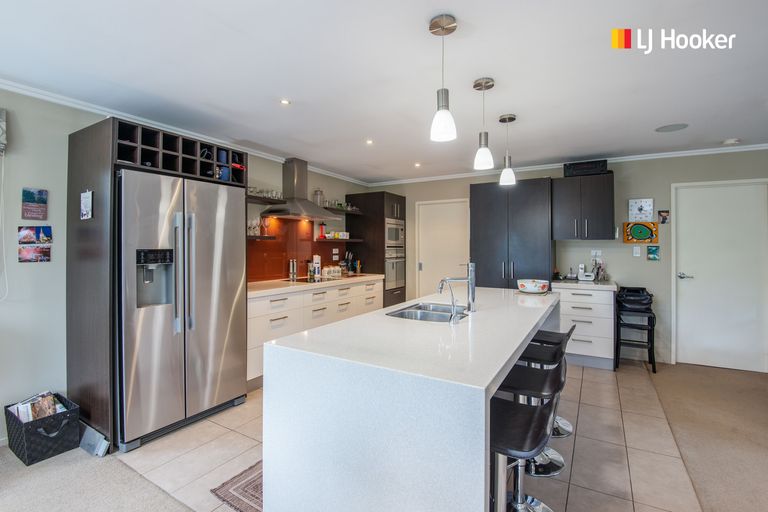 Photo of property in 11 Reid Avenue, Mosgiel, 9024