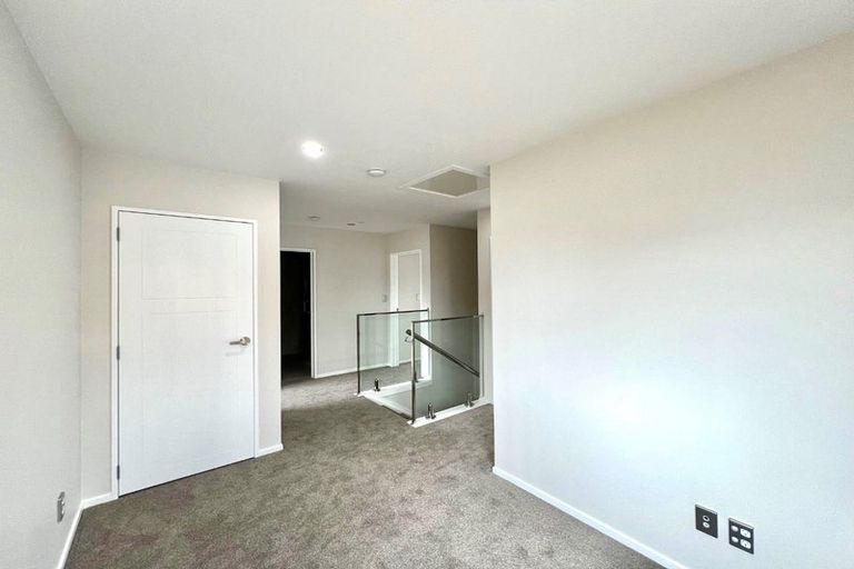 Photo of property in 44c Innismara Avenue, Wattle Downs, Auckland, 2103
