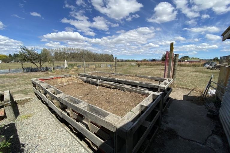 Photo of property in 11 Makohine Lane, Ohingaiti, Kimbolton, 4785