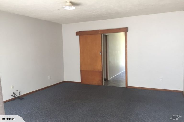 Photo of property in 2/12 Hargest Crescent, Sydenham, Christchurch, 8023