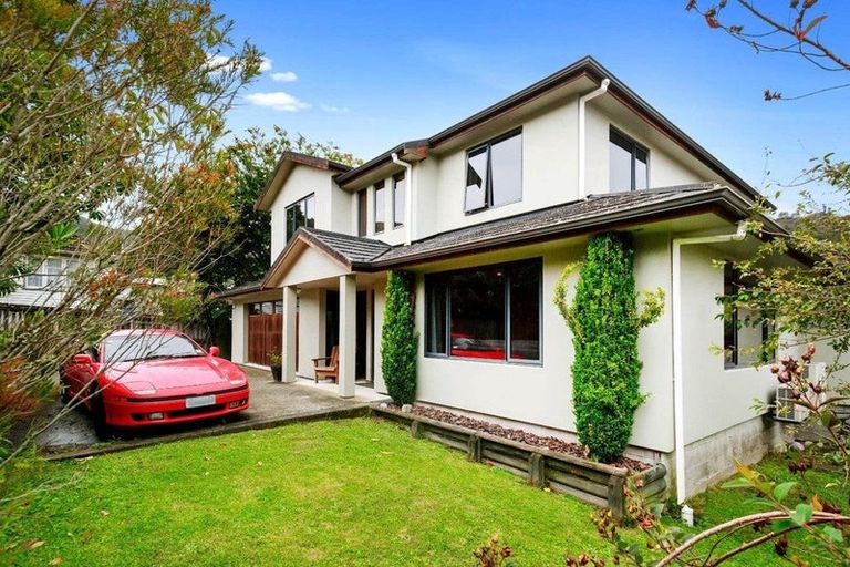 Photo of property in 94a Horoeka Street, Stokes Valley, Lower Hutt, 5019