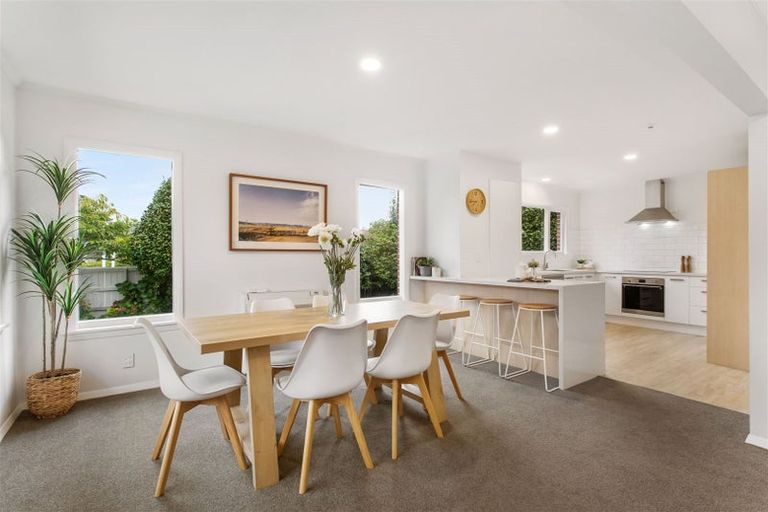 Photo of property in 121 Blighs Road, Papanui, Christchurch, 8053