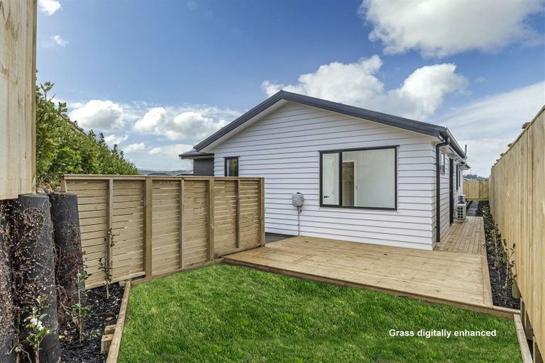 Photo of property in 51 Vinistra Road, Kumeu, 0810