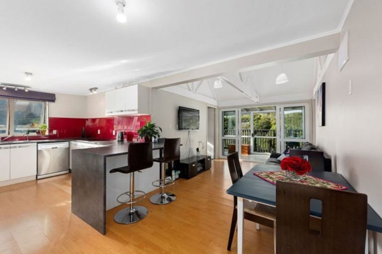 Photo of property in 24 Ngahere Street, Stokes Valley, Lower Hutt, 5019