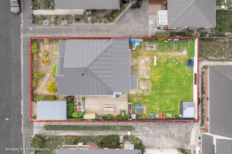 Photo of property in 18 Eskvale Street, Saint Kilda, Dunedin, 9012