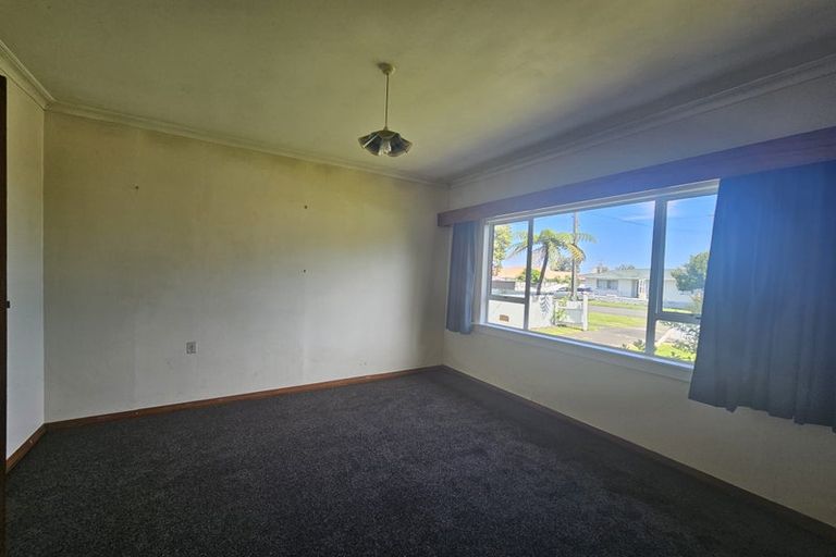 Photo of property in 11a Ruapehu Street, Castlecliff, Whanganui, 4501