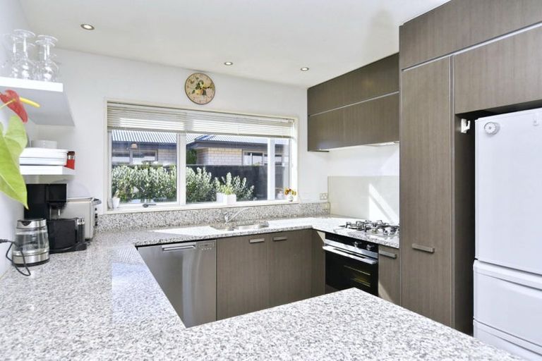 Photo of property in 2 Springbrook Lane, Northwood, Christchurch, 8051