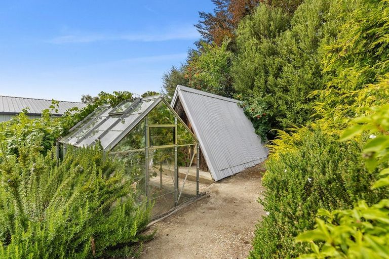 Photo of property in 19 Rimu Lane, Wanaka, 9305