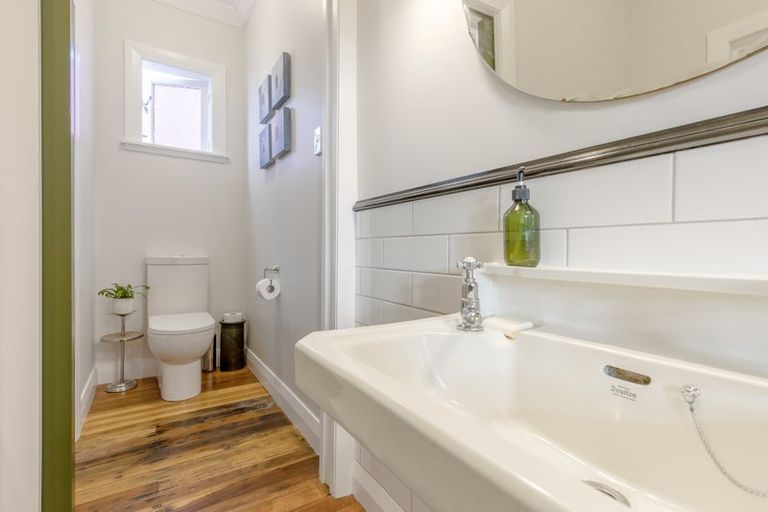 Photo of property in 43 Gordon Street, Dannevirke, 4930