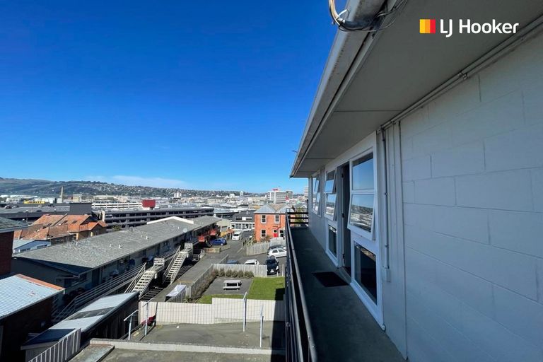 Photo of property in 1/70 London Street, Dunedin Central, Dunedin, 9016