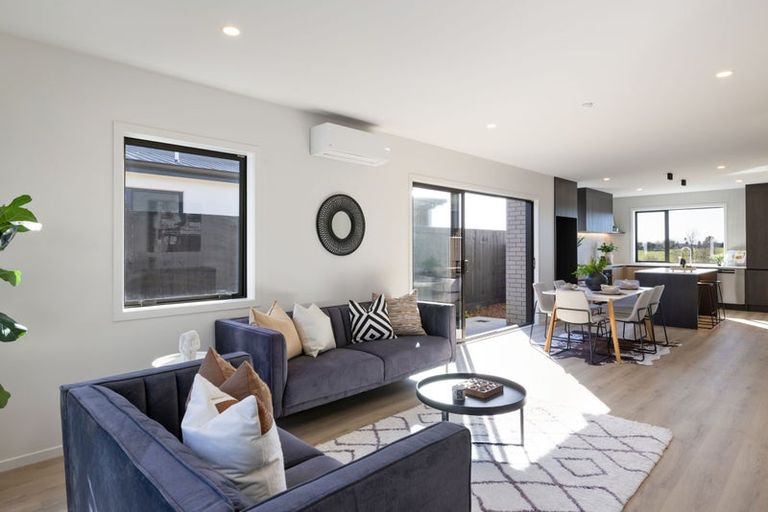 Photo of property in 16 Lumino Terrace, Peacocke, 3206