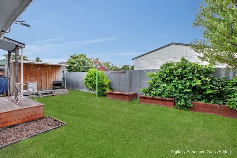 Photo of property in 1 Englefield Road, Belfast, Christchurch, 8051