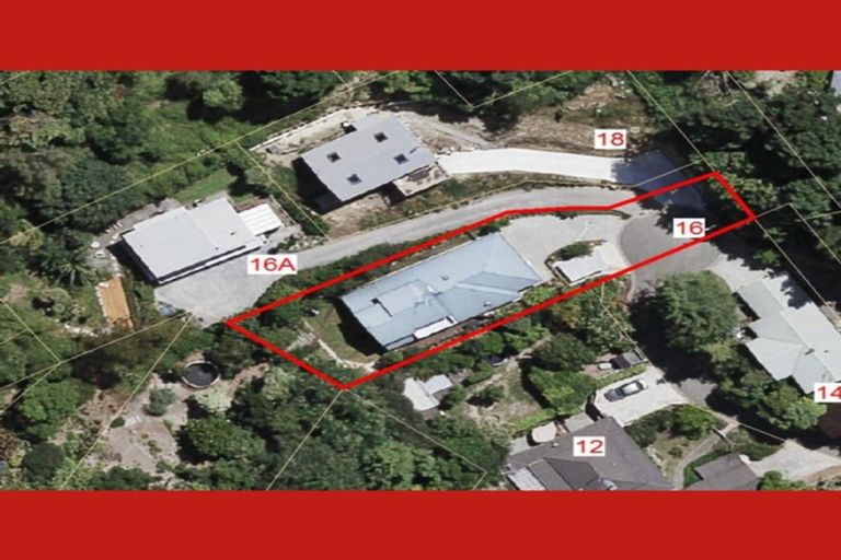 Photo of property in 16 Lucknow Terrace, Hospital Hill, Napier, 4110