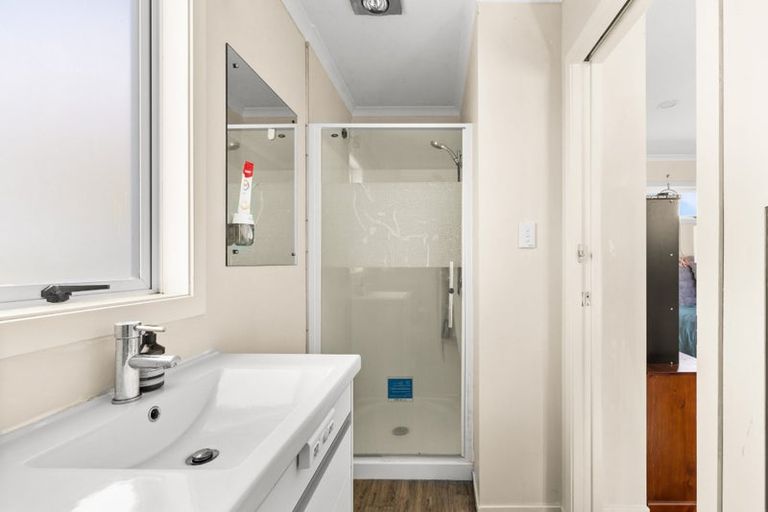 Photo of property in 223 Farndon Road, Clive, Hastings, 4172