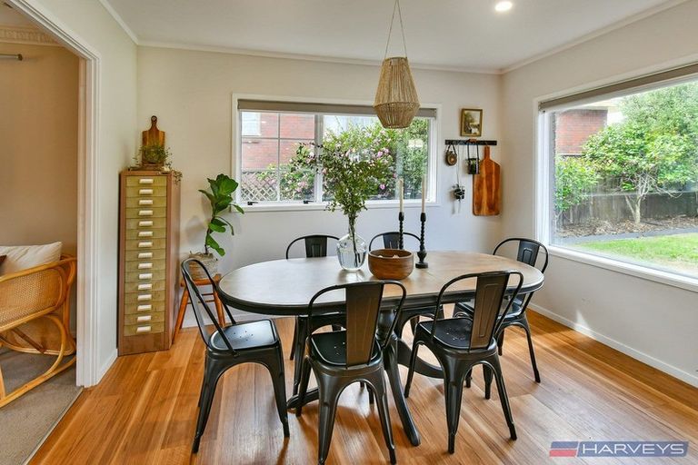 Photo of property in 43 Charles Prevost Drive, The Gardens, Auckland, 2105