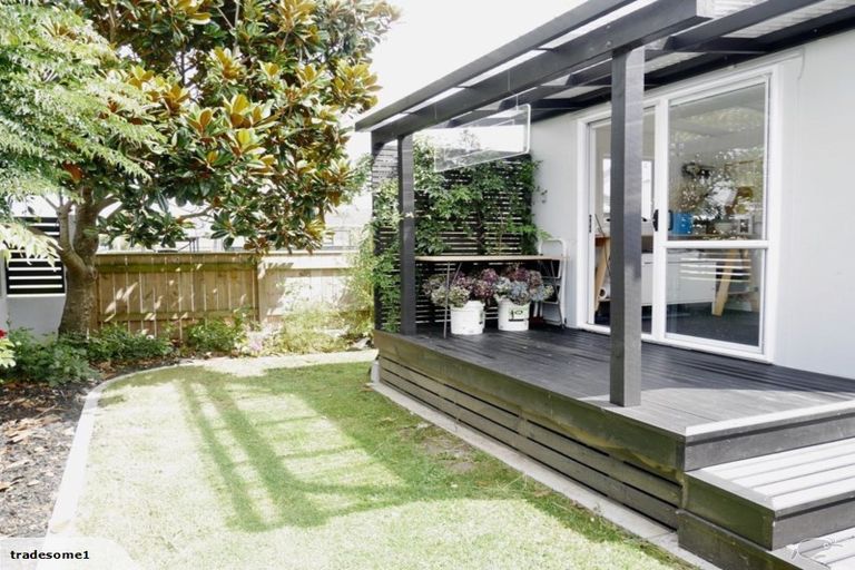 Photo of property in 78 Ngamotu Road, Spotswood, New Plymouth, 4310