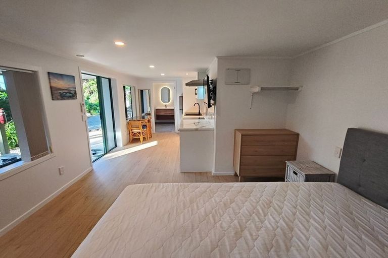 Photo of property in 8 Scoresby Street, Opua, 0200
