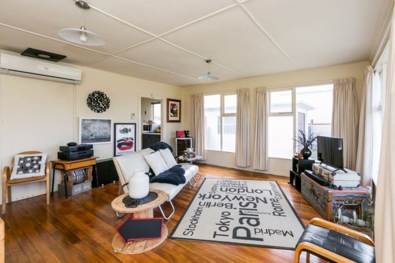 Photo of property in 107 Ferguson Street, Bay View, Napier, 4104