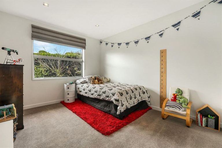 Photo of property in 260 Major Hornbrook Road, Mount Pleasant, Christchurch, 8081