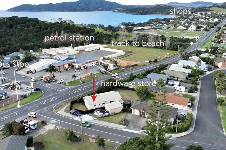 Photo of property in 2 Cable Bay Block Road, Cable Bay, 0420