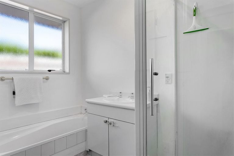 Photo of property in 3/35 Tyrone Street, Belfast, Christchurch, 8051