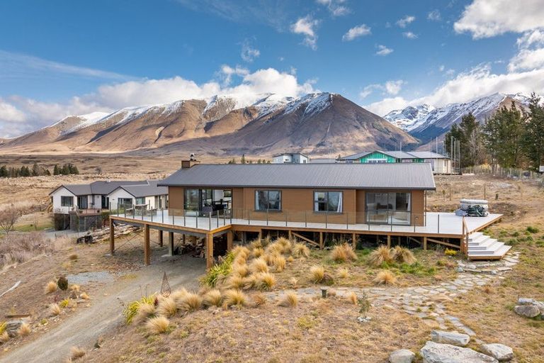 Photo of property in 110a Ohau Drive, Lake Ohau, Twizel, 9412