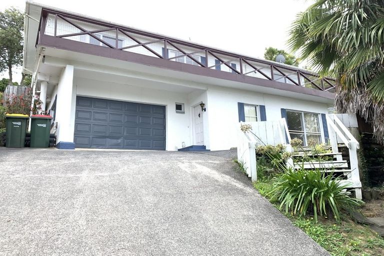 Photo of property in 88 Stapleford Crescent, Browns Bay, Auckland, 0630